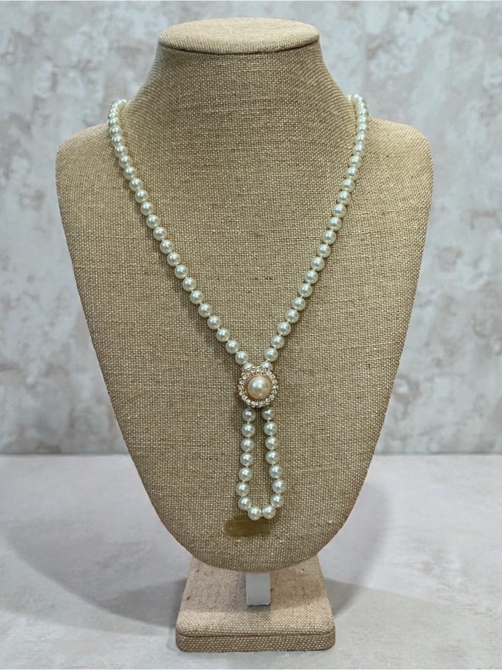 Classic Faux Pearl Lariat Necklace w Gold-Tone Rhinestone Enhancer Pendant